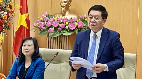 Kruanh Ban Tuyên giáo TW Nguyễn Trọng Nghĩa pah kan đah Bộ Y tế