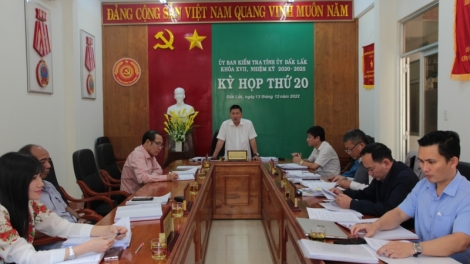 Daklak kơtưn pel ĕp, lăng tui hăng ngă tui tơlơi phiăn amăng Ping gah 