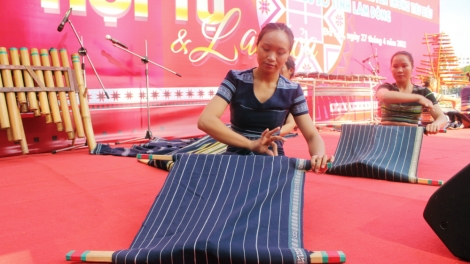 Zư đơc xa nâp âng ma nưih K’ho ch Lạc Dương