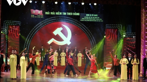 Bh’rợ nghệ thuật haanh deh 93 c’moo t’ngay bhrợ t’vaih Đảng