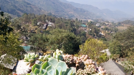 Đhị tươc du lịch vel bhươl Sin Suối Hồ (Lai Châu) bơơn ch’ner Du lịch ASEAN 2023