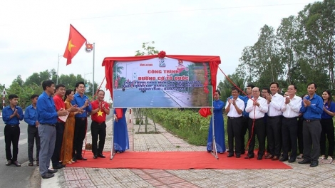 DANAK DAK “JALAN HALA DOK TANEH IA" DI JALAN LÊ QUÝ ĐÔN, PHƯỜNG III, BAN VỊ THANH, TỈNH HẬU GIANG HU PEIH PAKAH