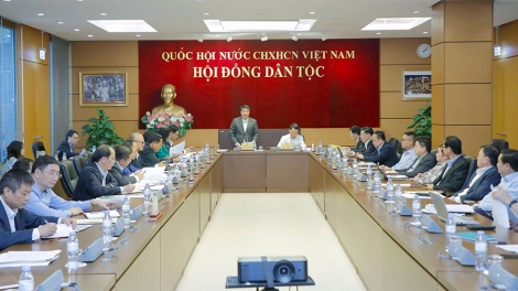 Hội đồng Acoon coh bhrợ bhiệc lâng Uỷ ban Acoon coh