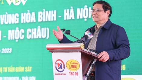 Thủ tướng vang năm akŏm Lêh pơtơm ming man jăl trong tơroh tơring Hòa Bình - Hà Nội păng jăl trong kơdâu rĕnh Sơn La