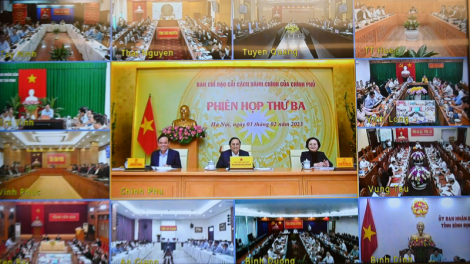 Thủ tướng k’đhơợng bhrợ Pr’hop g’luh 3 Ban K’đhơợng xay Bhrợ bhr’lâ hành chính âng Chính phủ