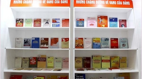P’căh đợ tư liệu sách, báo lâng pr’đơc “Hân noo ha pruốt đớc đoọng ha Đảng”