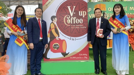 Hruh kphê lik prŏng hĭn Việt Nam ti knăm mơak kphê Ƀuôn Ama Thuôt 