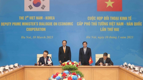 Pơma đam mŭk drăm Việt Nam - Hàn Quốc: jang hadoi atŭm hơtŏk tơ-iung