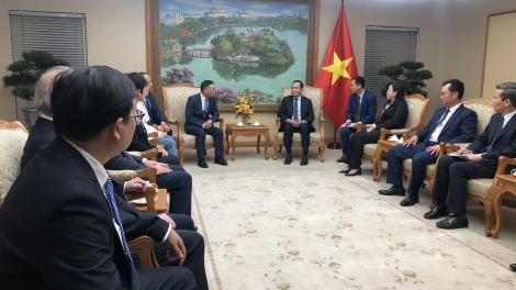 Kơ iĕng Thủ tướng Trần Lưu Quang sơng pơma dơnuh Khul tang măt Sunny hăm Khul tơƀơ̆p dih băl pơtrŭt jang mŭk drăm Kyushu