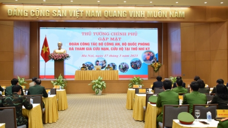 Thủ tướng haanh deh pazêng c’bhuh, cha năc manuyh bhrợ bh’rợ trôông dzâc manuyh bhrêy tăh, chêệt bil đhị Thổ Nhĩ Kỳ