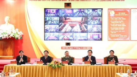 Hội thảo khoa học k’tiêc k’ruung “Cha pắt râu xa nay p’too pa choom âng Chủ tịch Hồ Chí Minh- Kir ooy cr’noọ xa nay chr’năp pa bhlâng âng apêê Công an Nhân dân”