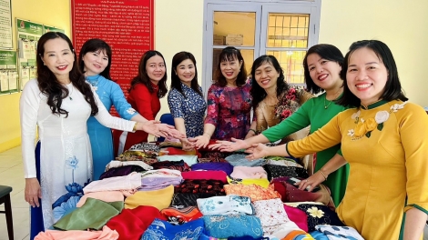 Grăng Áo dài c’xêê 3 chắp nhêr âng pân đil Phú Yên