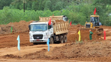 Bình Định: Cắh đấh xay bhrợ zâp zr’lụ đhăm k’tiếc ắt t’mêê Dự án c’lâng lướt đấh Bắc-Nam