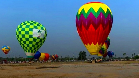 ពត៌មាន ម៉ោង​ ៦