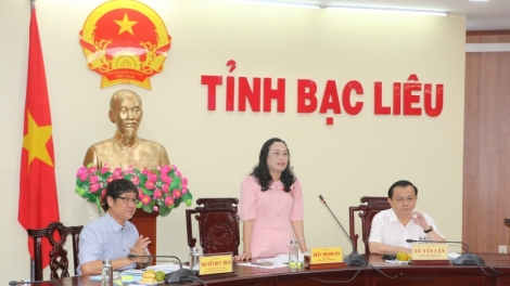 Hội đồng Dân tộc âng Quốc hội bhrợ bhiệc lâng tỉnh Bạc Liêu đắh chính sách pa dưr pa xớc kinh tế zr’nưm zr’lụ đhanuôr acoon cóh