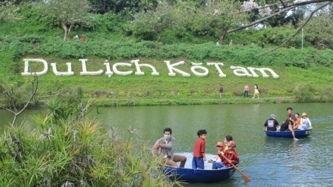 Buôn Ma Thuột kơchăng ăn tơdrong akŏm gĭt