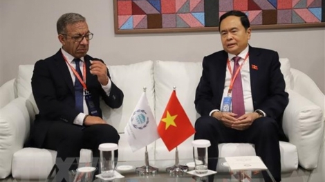 Phó Chủ tịch Quốc hội Trần Thanh Mẫn tr’lum lâng apêê t’cooh xa nay IPU lâng Quốc hội Lào