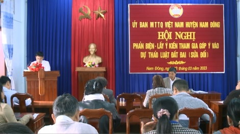 Nam Đông: Mặt trận chr’val, thị trấn bhrợ têng xang bh’rợ bhrợ Hội nghị pay boop p’rá chroi đoọng ooy Dự thảo Luật K’tiêc k’bunh (bhr’lâ)