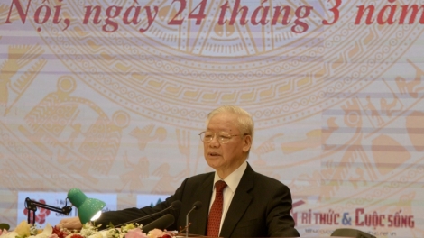 Khua gĭt gai Đảng Nguyễn Phú Trọng nao hlăm knăm bi hdơr 60 thŭn Khua gĭt gai Hồ Chí Minh bi tuôm hŏng phung hriăm lu 