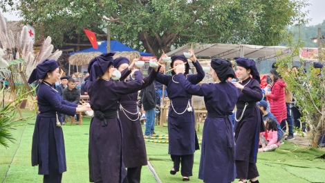 CHƯƠNG TRÌNH KHAY HENG TÀY - NÙNG (Thứ Sáu- Vằn 14 bươn 4 pi 2023)