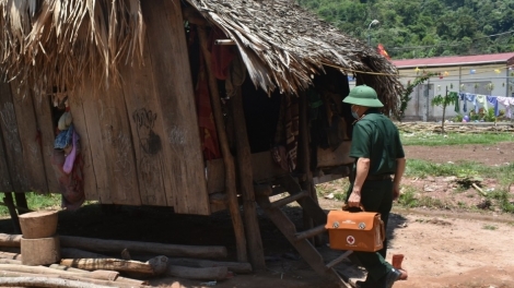 Prang k’tiếc k’ruung vêy k’nặ 560 bệnh viện, bệnh xá, trạm y tế, phòng khám quân dân y