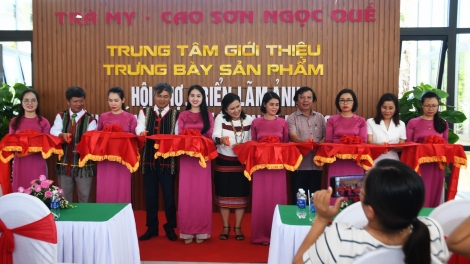 Tơợp bhrợ cha tơợ bh’nơơn pr’đươi ha rêê đhuốch cóh k’coong ch’ngai