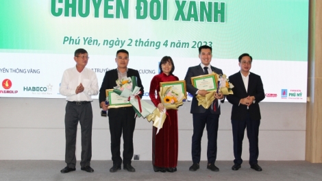 T’hước tước ooy cr’noọ xa nay “Tr’xăl t’viêng- dưr vaih t’viêng”