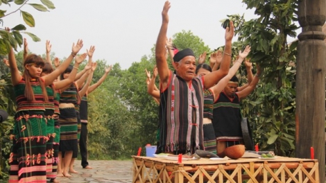 Klei ngă yang akâo êa hlĭn hjan mơ̆ng mnuih M’nông Dak Nông