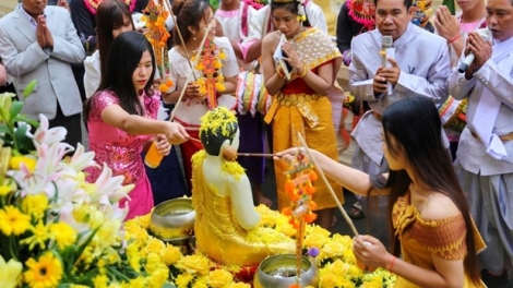  បរិយាកាសអធិកអធមត្រៀមរៀបចំបុណ្យចូលឆ្នាំប្រពៃណីឆ្នាំ២០២៣តាមវត្តនានាលើភូមិសាស្រ្តខេត្តគៀនយ៉ាង។