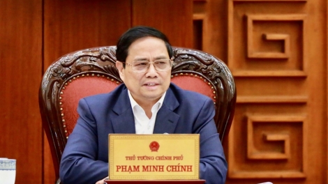 Thủ tướng ntĭm đă ăp trong kan gay ma njrăng bah mô tŏng điện âk ntŭk