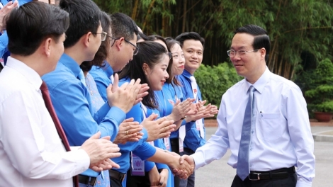 Khua mir sir ơi Võ Văn Thưởng bưp ƀing hlăk ai hur har tui tơlơi Wa Hồ pơtô