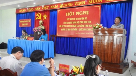 Mpôl đại biểu quốc hội n’gor Kon Tum mâp phung pah kan