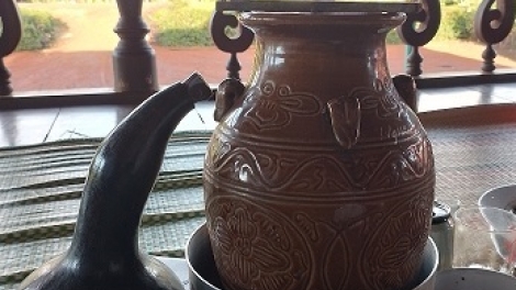 Tơmăr- Bơhiàn dan să krơi is ngan cau Bahnar dê