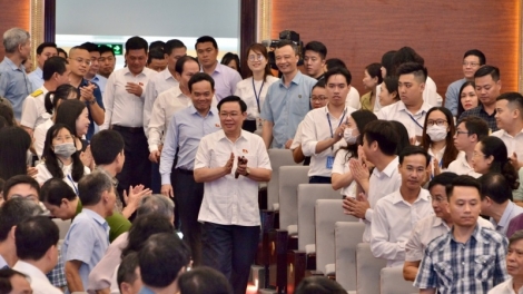 Tơdroăng nếo ai - Hâi môi lơ 08.05.2023