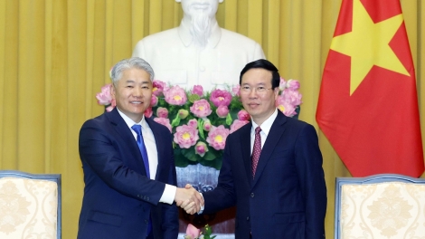 Kruanh dak Võ Văn Thưởng wơt Mpôl Hội đồng rnă njrăng neh dak Mông Cổ