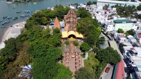 Khánh Hòa: Tơơp bhrợ Bhiêc bhan Tháp Bà Ponagar