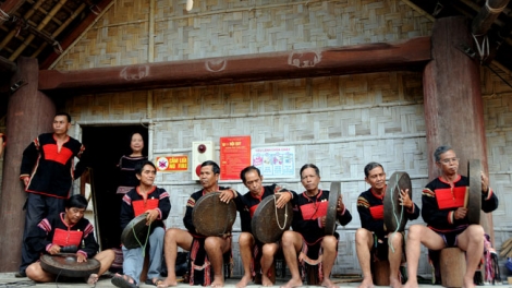 Mtă mtăn kơ anak čô