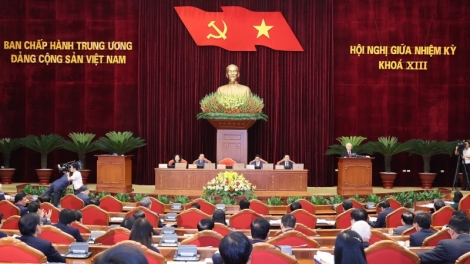 Tơợp bhrợ Hội nghị m’pâng nhiệm kỳ Ban Chấp hành Trung ương Đảng khoá XIII