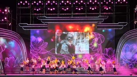 Nghệ An: Tơơp bhrợ bhiêc bhan Vel Sen 2023