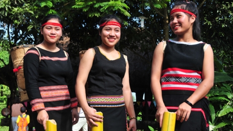 Ŏ buôi krô (Em đừng khóc)