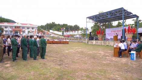Phước Sơn ta đang moon bhrợ têng “bhrợ tr’xăl ooy cr’noọ bh’rợ coh đhanuôr acoon coh”