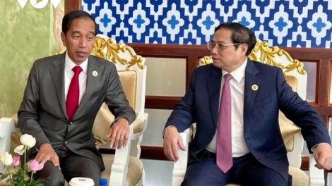 Thủ tướng Cíñ phủ ồng Phạm Minh Chính lòt gùng lòt Pơrjum Kwang bàng Kâp dờng Asean dơ̆ 42 geh lơh tàm lơgar Indonesia 