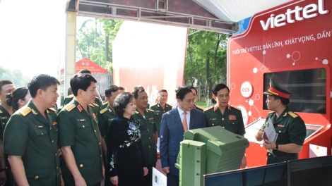 Thủ tướng Phạm Minh Chính: Khoa học quân sự năc c’rơ, cr’noọ, xa nay chr’năp đoọng bhrợ pa dưr Quân đội liêm t’mêê lâh mơ
