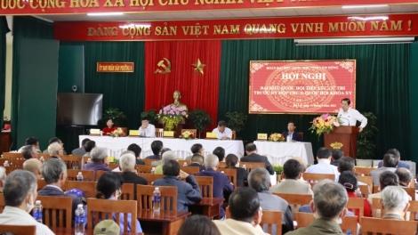  Khua Êpul kiă kriê bruă knuă gưl dlông bi tuôm hŏng phung bi ala ti Đà Lạt 