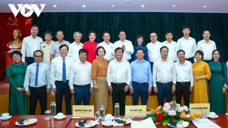 Khua dêh čar ơi Phạm Minh Chính ngă bruă hăng Khul khua apăn bruă hăng khua mua Khul mơnuih čih hră pơhing Việt Nam