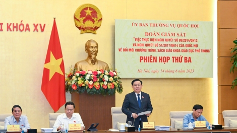 Kruanh Quốc hội pah kan đah rmôt kan mêt uănh mpeh nau ntrơn rgâl bôk nau kan, ndrôm săm ƀŭt ntĭm nti phổ thông