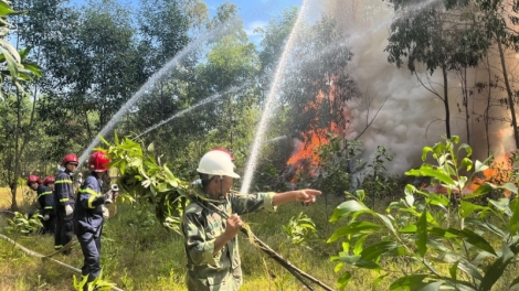 Quảng Ngãi: Căh choom căh lêy ghít, ra văng zập liêm pazêng bh’rợ zâl cha groong rooh crâng