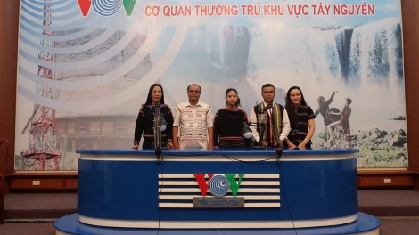 Jơnau đơs dà kòn cau K’ Ho – Cau bơyô đềt mềr mpồl bơtiàn kòn cau K’ Ho tàm Tây Nguyên dê