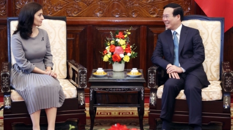 Khua lăn čar Võ VănThưởng drông khua bi ala knŭk kna Bulgaria 