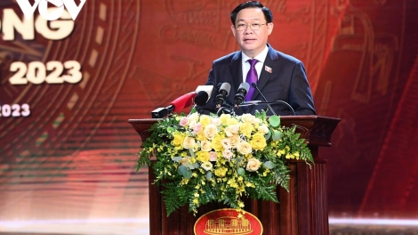 Kơdră chĕp pơgơ̆r Kuô̆k hô̆i Vương Đình Huệ iung pơma tơ̆ Pơm lêh pôk ăn Tơmam hơpăh Chih kơtơ̆ng ang lơ̆m teh đak găh Kuô̆k hô̆i păng Jơnŭm vei lăng kon pơlei